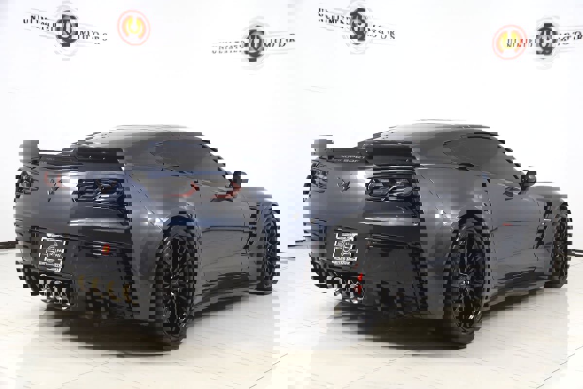 Used 2019 Chevrolet Corvette Grand Sport image 3