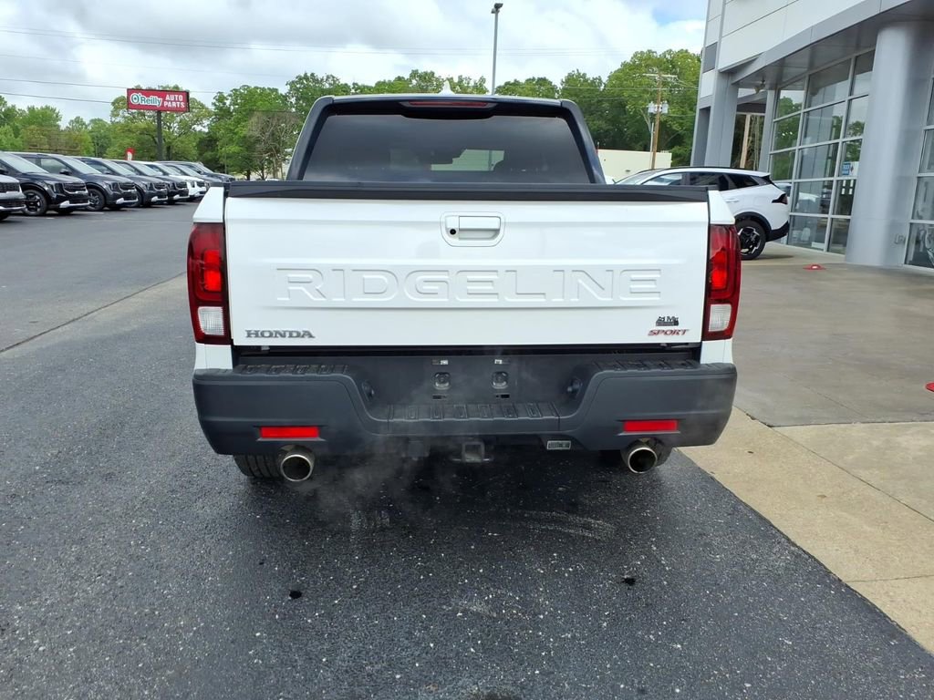 Used 2024 Honda Ridgeline Sport image 6
