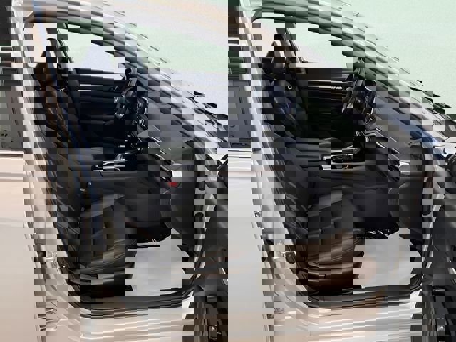 Used 2025 Nissan Altima 2.5 SR FWD image 8