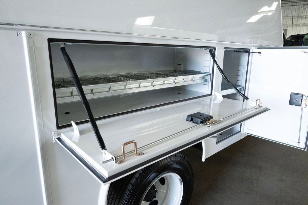 New 2026 Ford E-350 and Econoline 350 Super Duty w/ Power Equipment Group image 25