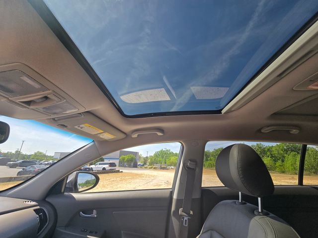 Used 2015 Kia Sportage EX image 16