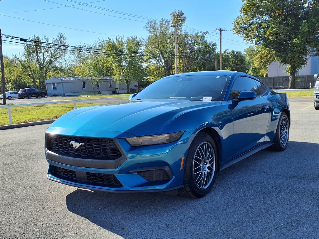Used 2026 Ford Mustang Coupe RWD image 19