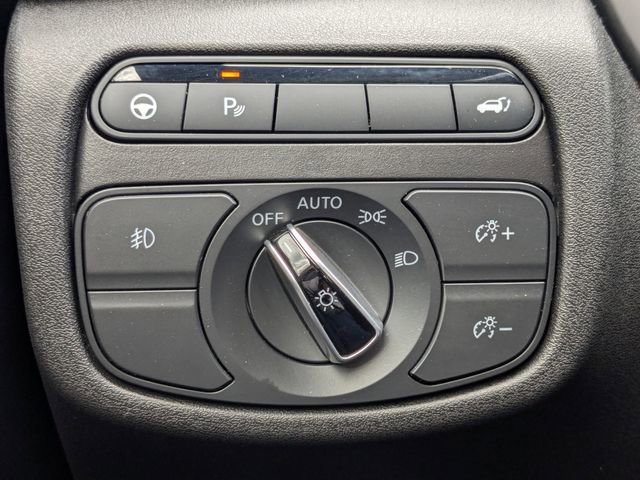 Used 2023 INFINITI QX50 Sport FWD image 38