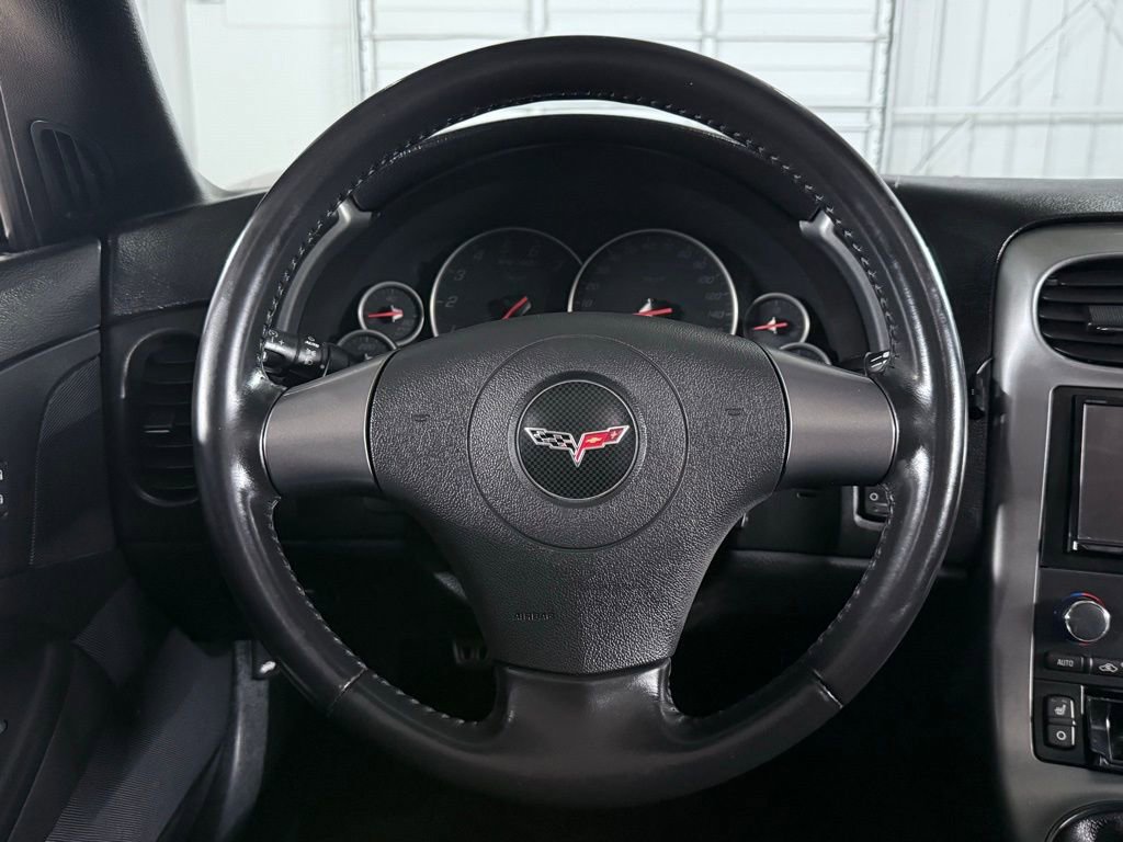 Used 2006 Chevrolet Corvette Convertible w/ Preferred Equipment Group image 42