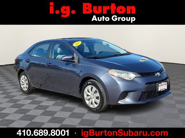 Used 2015 Toyota Corolla LE FWD image 1