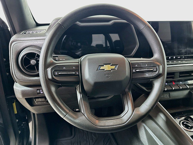Used 2024 Chevrolet Colorado W/T w/ WT Convenience Package II AWD/4WD image 12