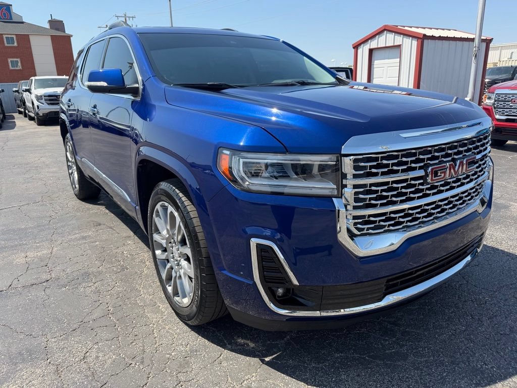 Used 2023 GMC Acadia Denali w/ Trailering Package AWD/4WD image 4