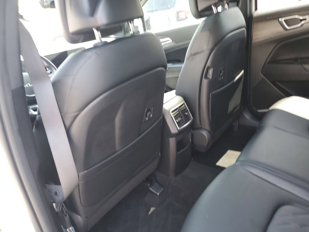 Used 2024 Kia Sportage X-Line w/ X-Line Premium Package AWD/4WD image 14