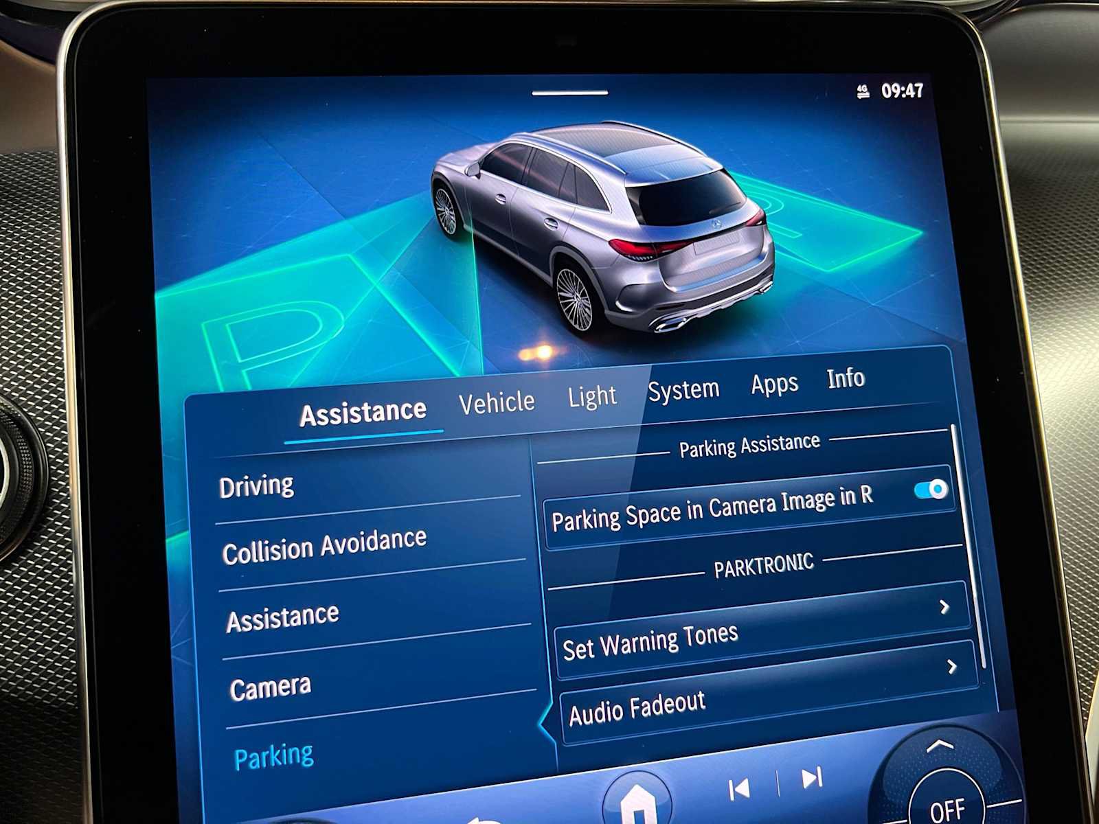 Certified 2026 Mercedes-Benz GLC 300 4MATIC image 39