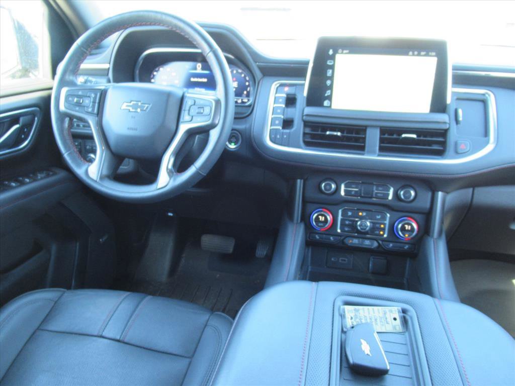 Used 2022 Chevrolet Tahoe RST w/ Luxury Package AWD/4WD image 12