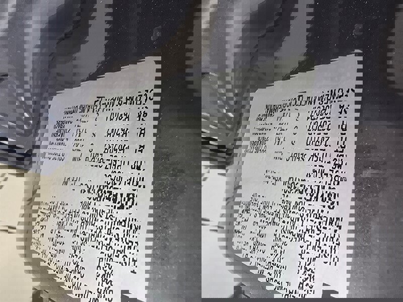 Used 2011 Chevrolet Avalanche LS image 32