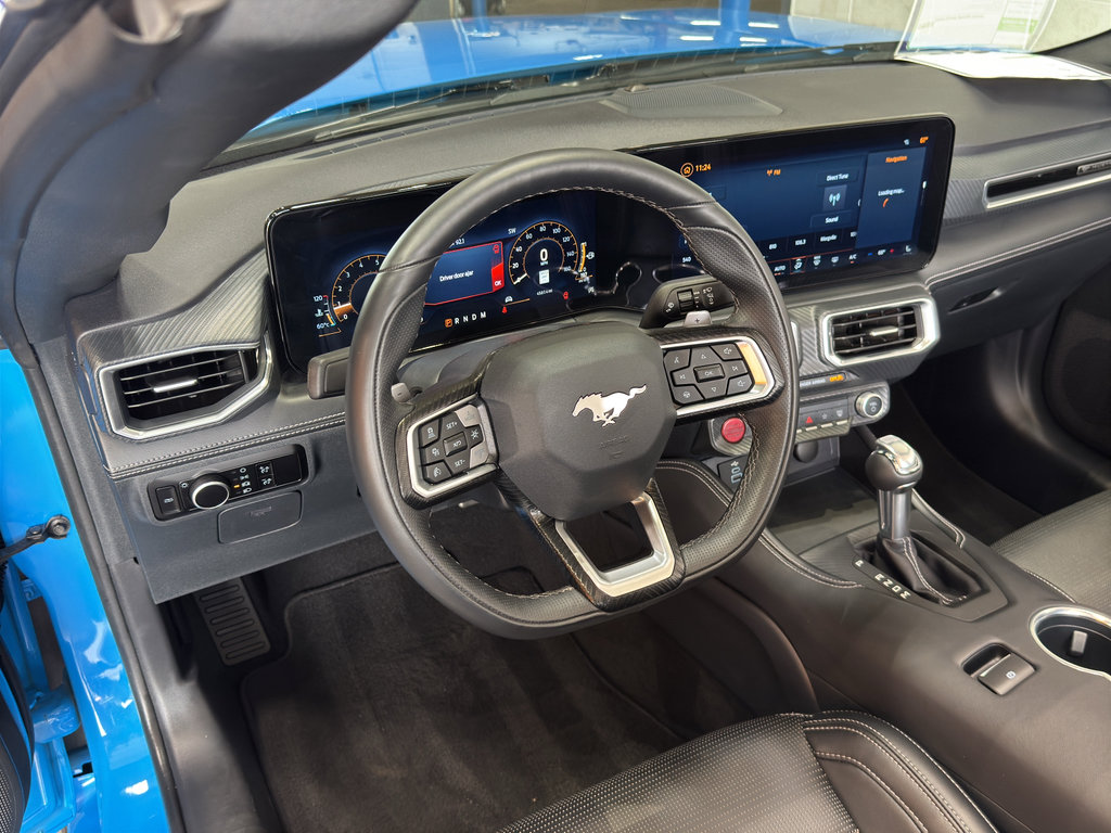 Used 2025 Ford Mustang GT Premium RWD image 14