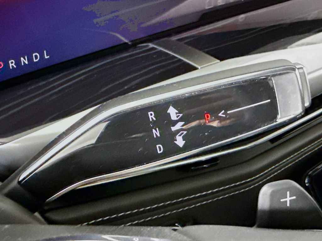 Used 2026 Cadillac Escalade Sport w/ Touring Package AWD/4WD image 18