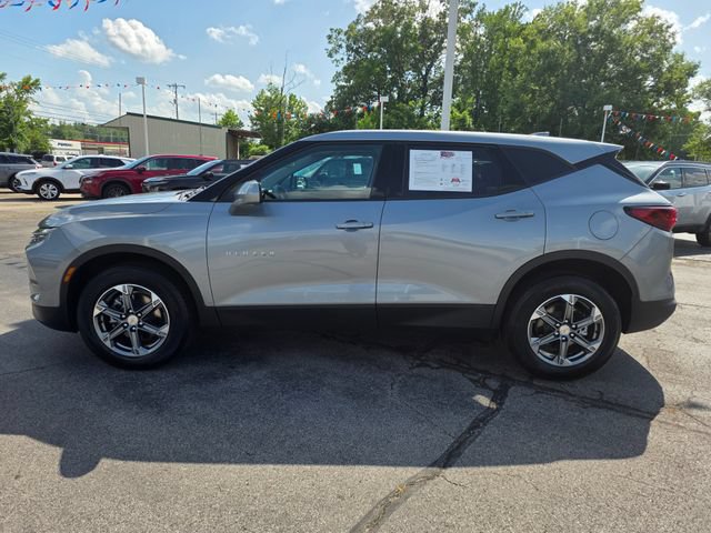 Used 2025 Chevrolet Blazer LT AWD/4WD image 7