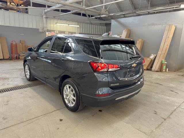 Used 2023 Chevrolet Equinox LT AWD/4WD image 13