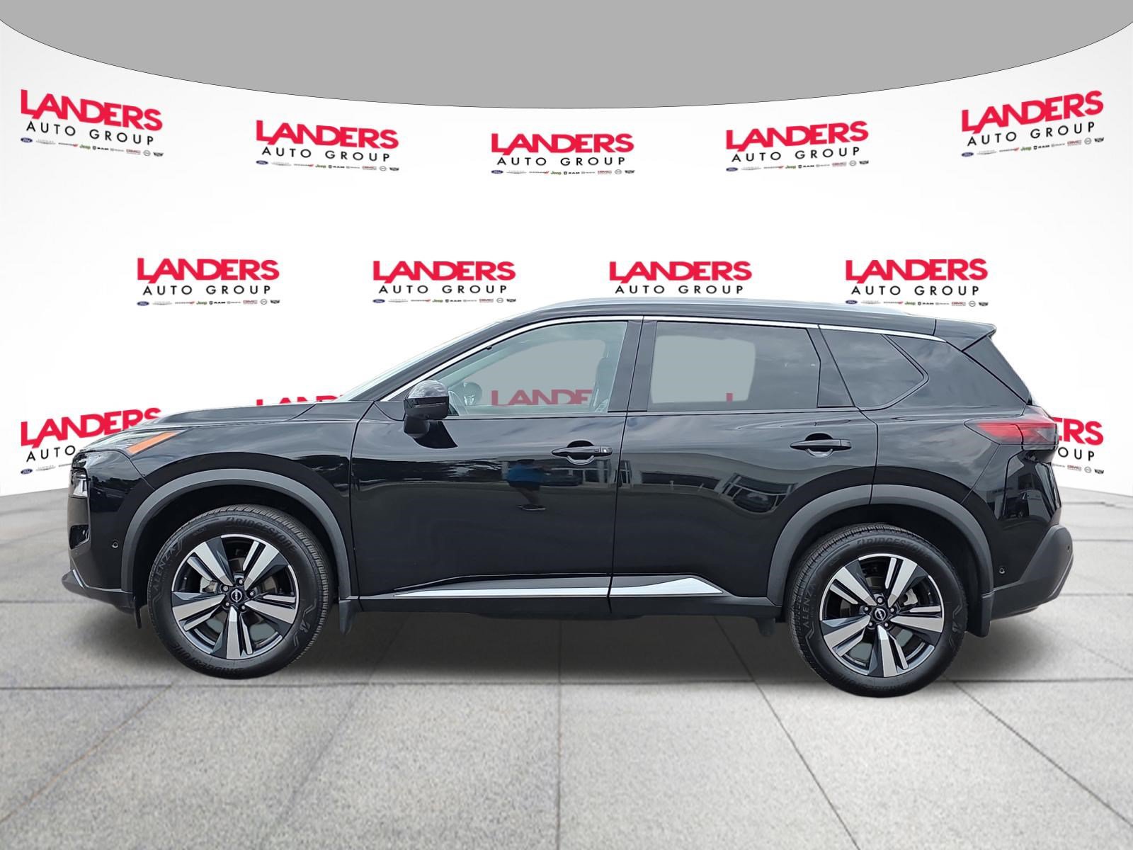 Used 2023 Nissan Rogue SL w/ SL Premium Package FWD image 6