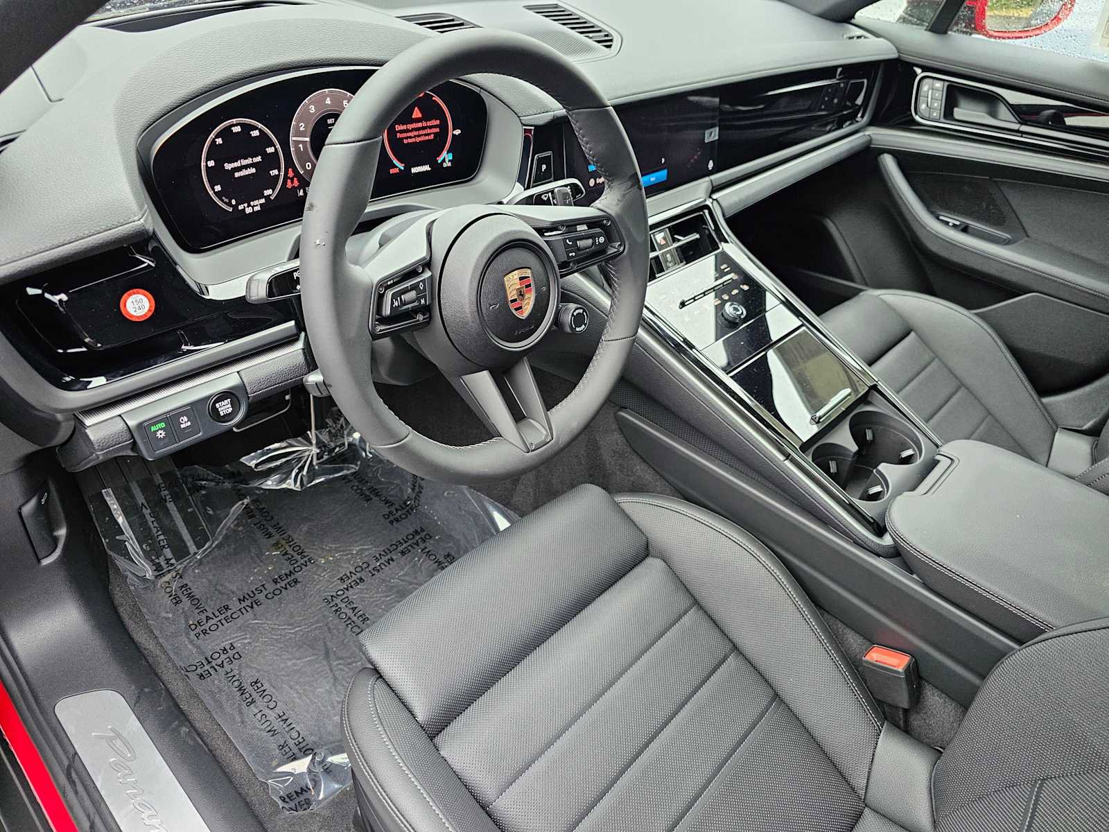 New 2025 Porsche Panamera 4 image 4