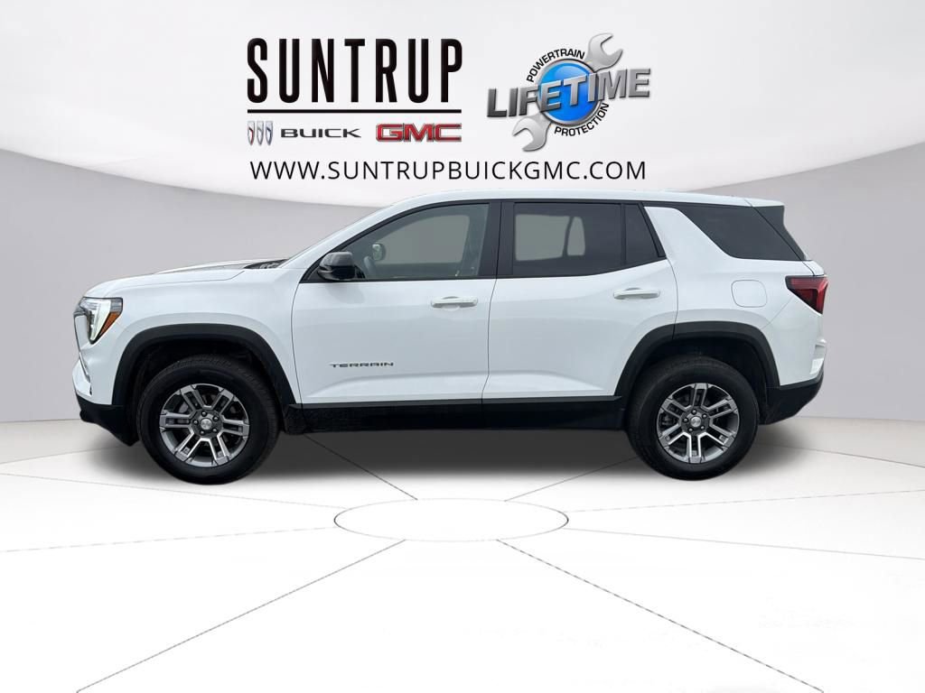 Used 2025 GMC Terrain Elevation w/ Technology Package II image 2