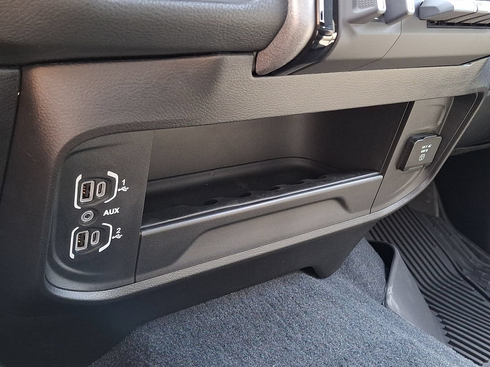 New 2026 RAM 2500 Tradesman AWD/4WD image 11
