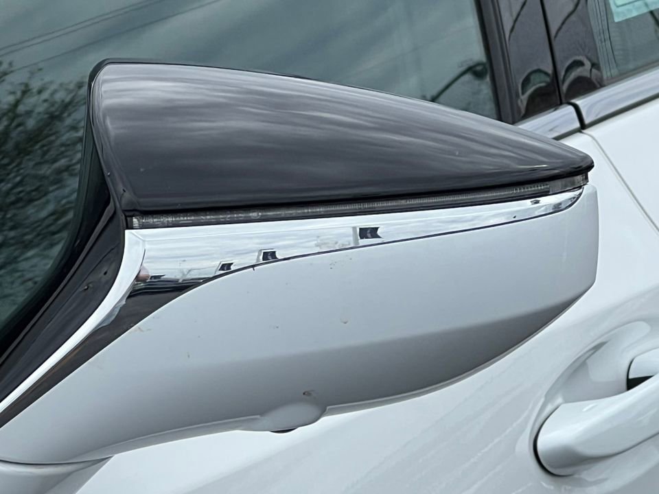 Used 2023 Lexus ES 350 F Sport w/ Accessory Package (Z2) FWD image 34