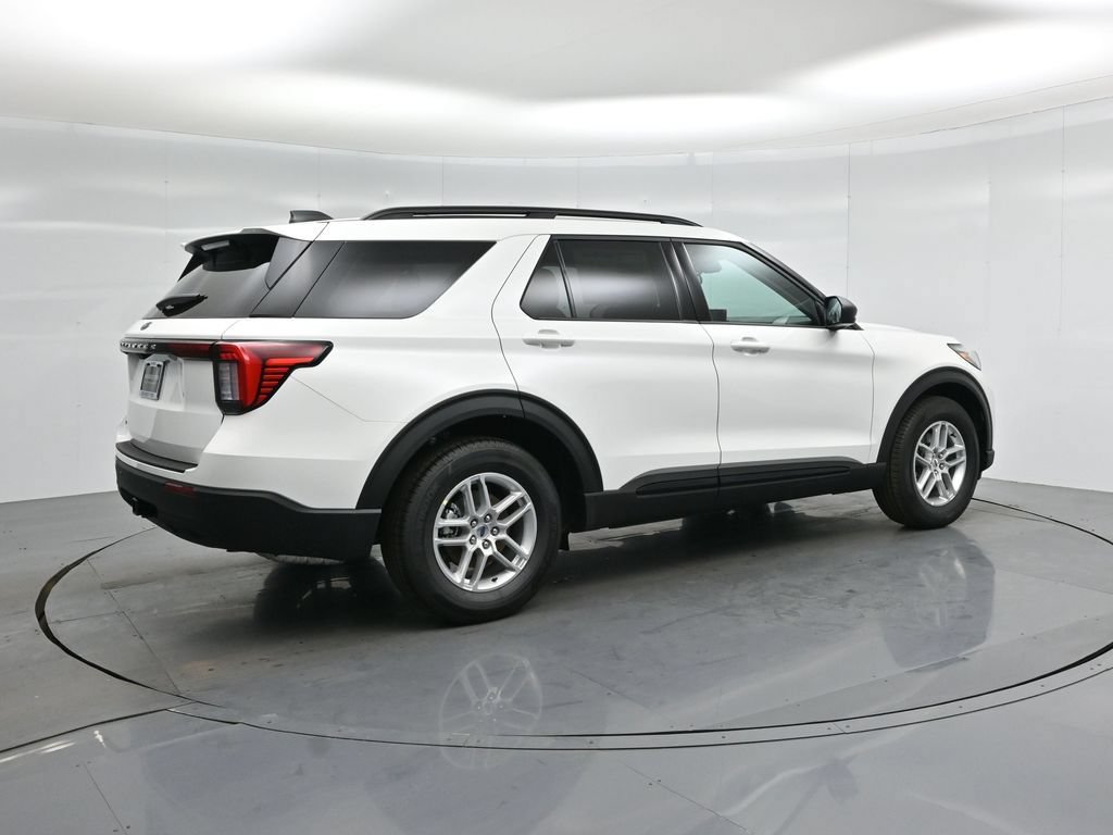 New 2026 Ford Explorer Active w/ Active Comfort Package RWD image 28