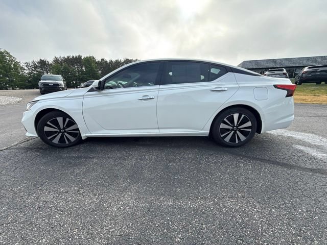 Used 2019 Nissan Altima 2.5 SV FWD image 11