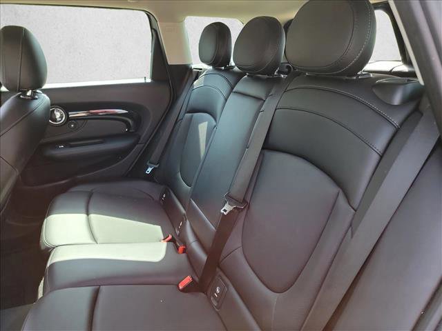 Used 2016 MINI Cooper Clubman FWD image 13