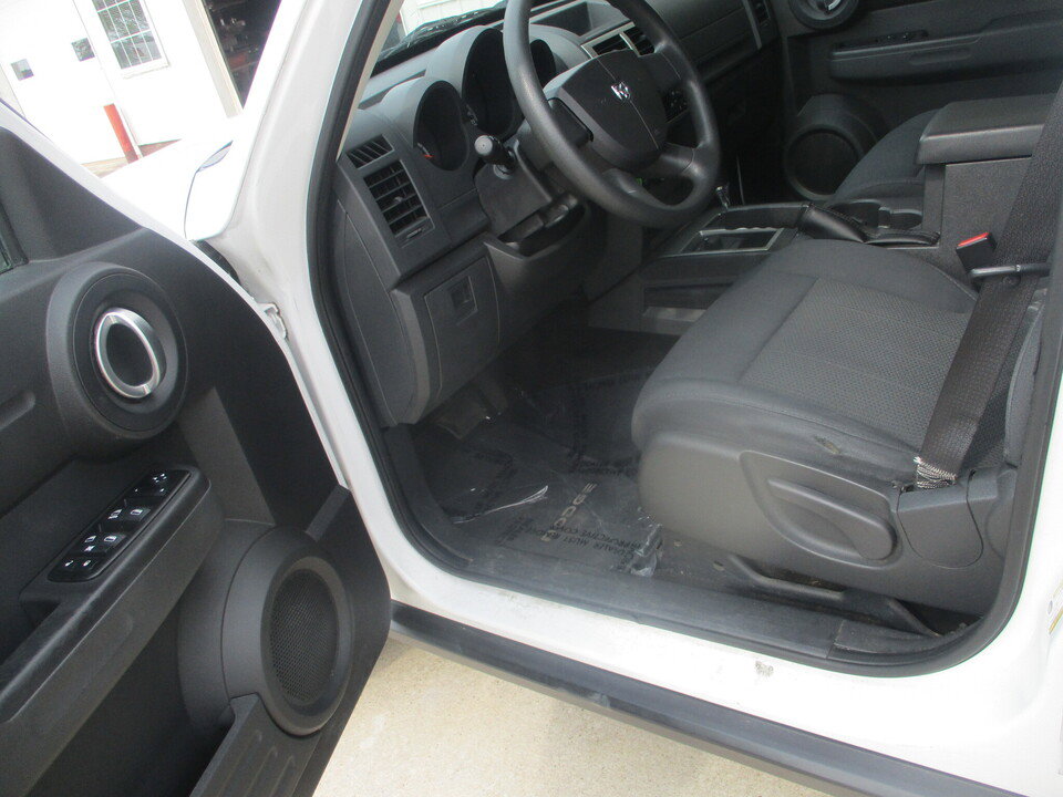Used 2011 Dodge Nitro SE AWD/4WD image 31