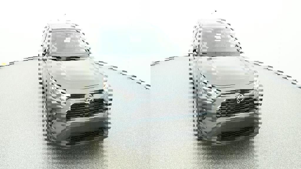 New 2025 Toyota RAV4 XLE image 14