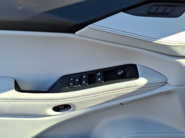 New 2027 Jeep Cherokee Overland AWD/4WD image 11