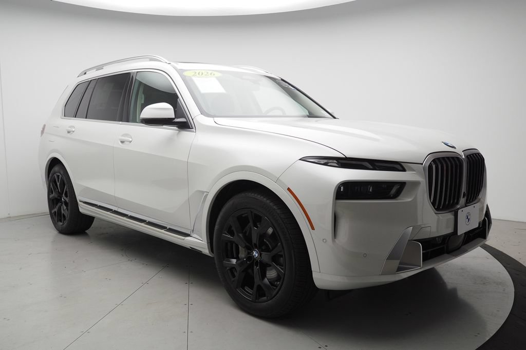 Used 2026 BMW X7 xDrive40i w/ Premium Package AWD/4WD image 2