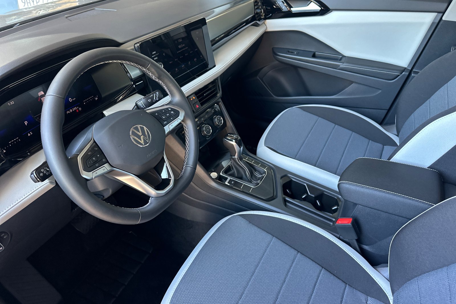 New 2026 Volkswagen Taos S FWD image 8