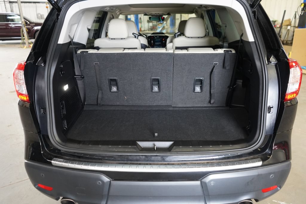 Used 2025 Subaru Ascent Limited w/ Popular Package #1 AWD/4WD image 26