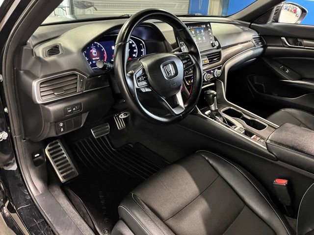 Used 2018 Honda Accord Sport image 19