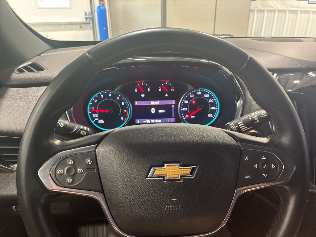 Used 2023 Chevrolet Traverse LT AWD/4WD image 21