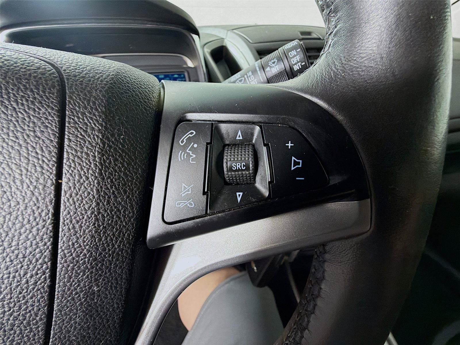 Used 2016 Chevrolet Trax LT w/ LT Convenience Package AWD/4WD image 39