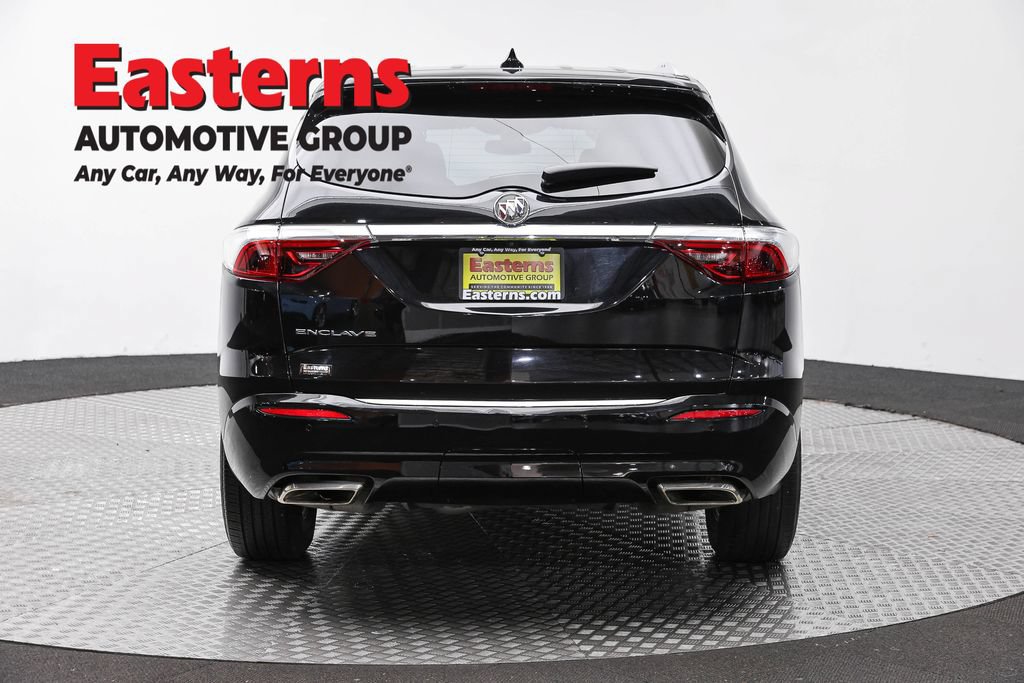 Used 2023 Buick Enclave Essence FWD image 8