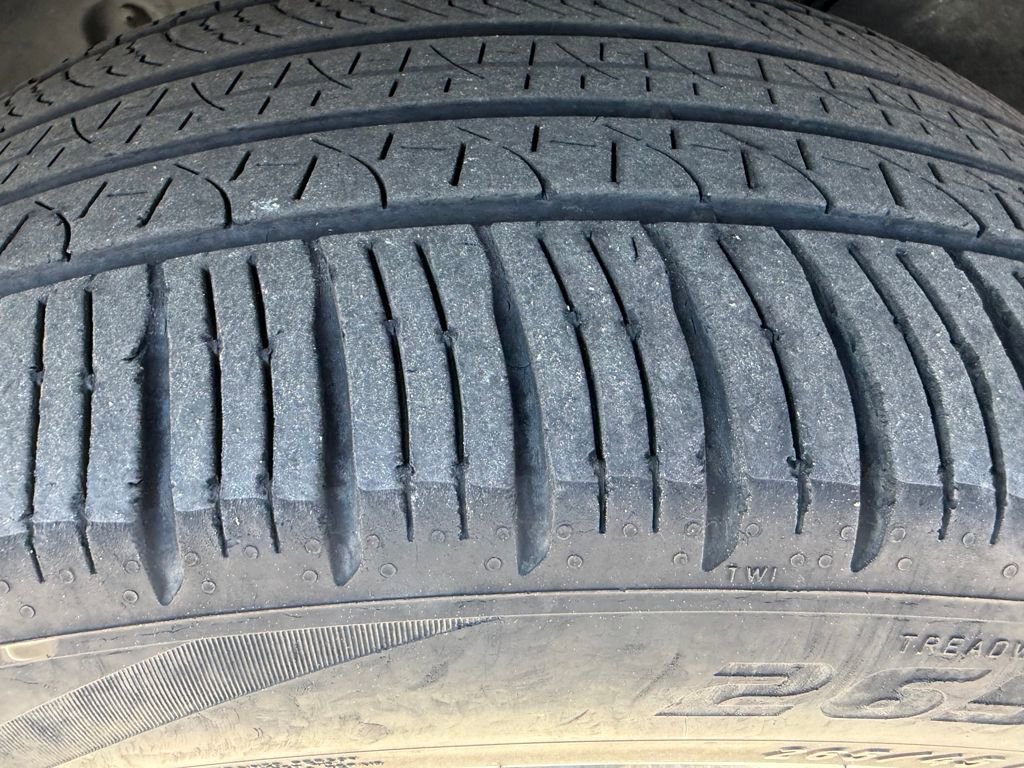 Used 2023 Volkswagen Atlas Cross Sport SEL Premium R-Line image 28