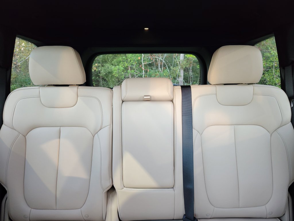 New 2025 Jeep Grand Cherokee Limited RWD image 29