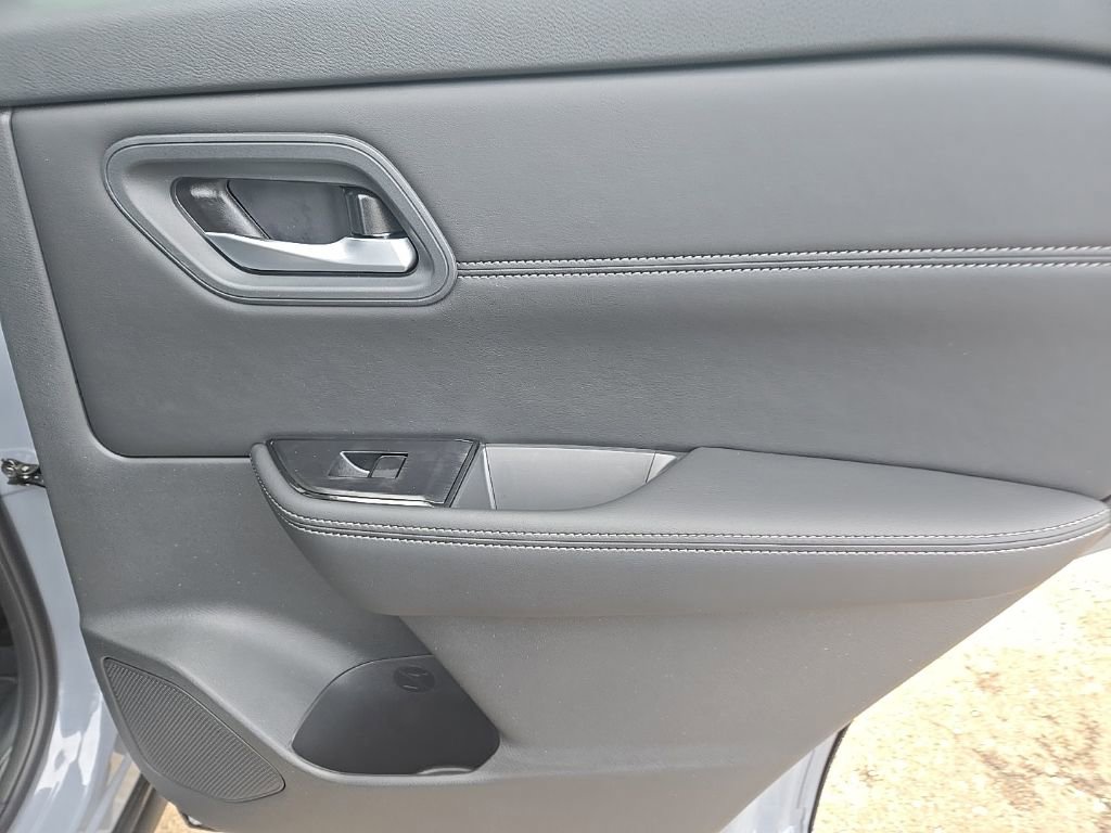 New 2026 Nissan Rogue SV image 31