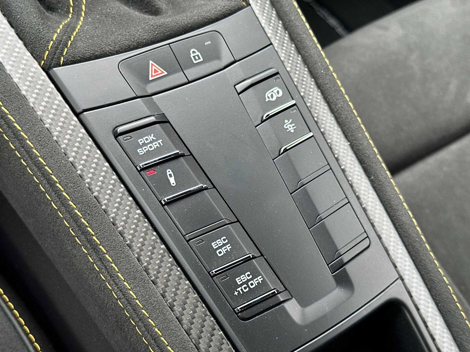 Certified 2023 Porsche 718 Cayman GT4 RS RWD image 20