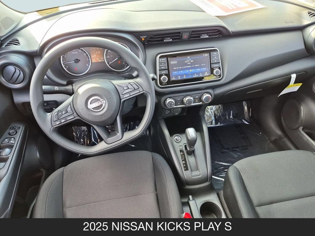 Used 2025 Nissan Kicks Play S FWD image 13