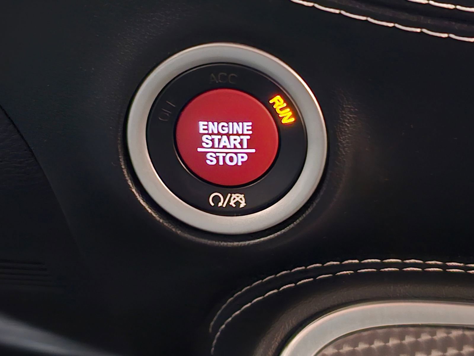 Used 2021 Dodge Challenger SRT Hellcat w/ Plus Package image 39