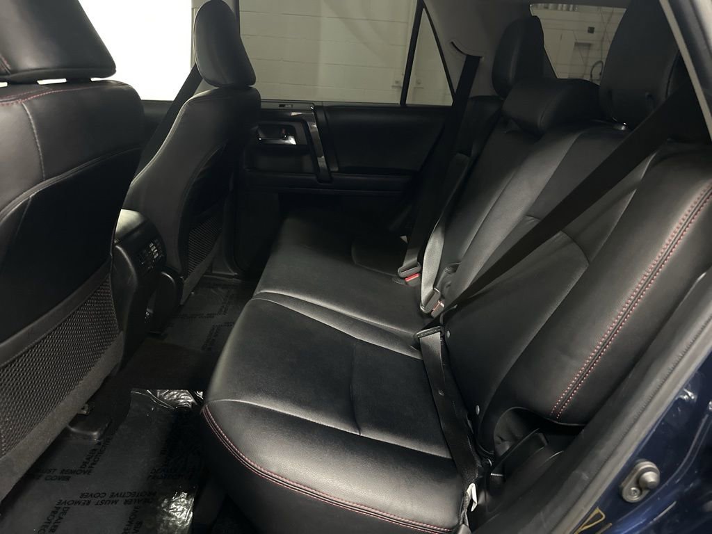 Used 2022 Toyota 4Runner TRD Off-Road Premium image 33