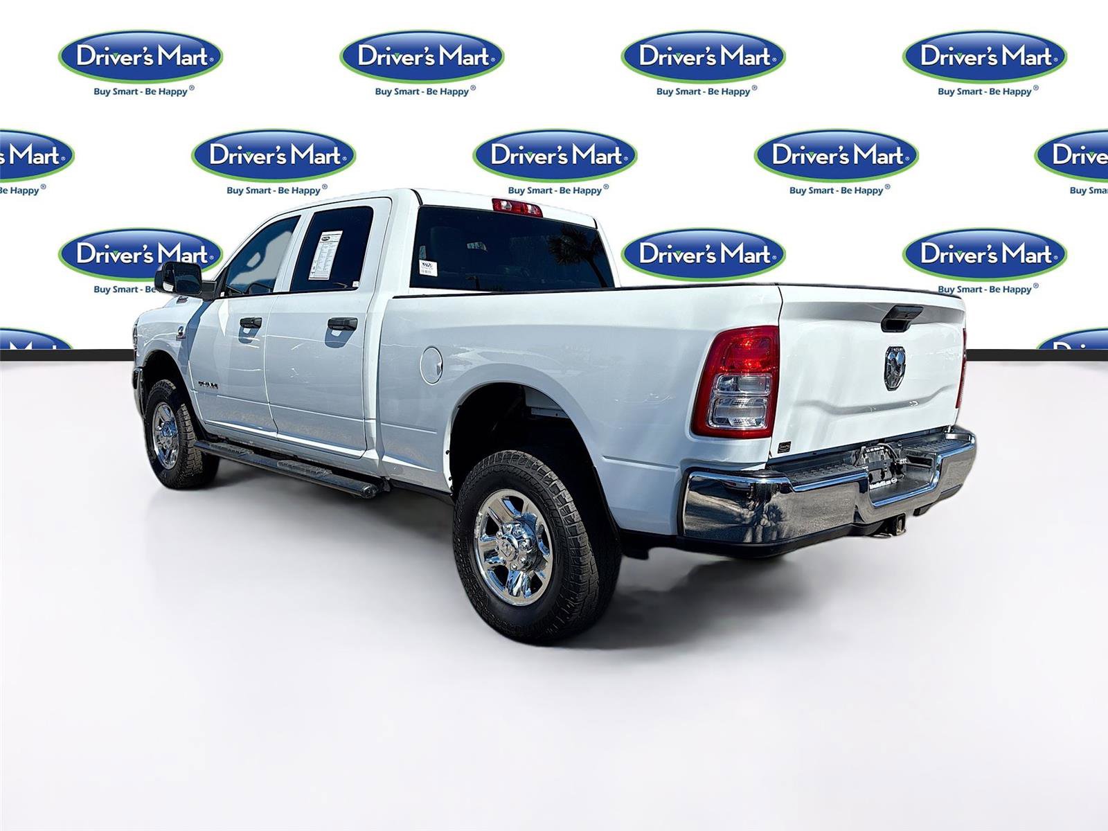 Used 2022 RAM 2500 Tradesman w/ Chrome Appearance Group image 5