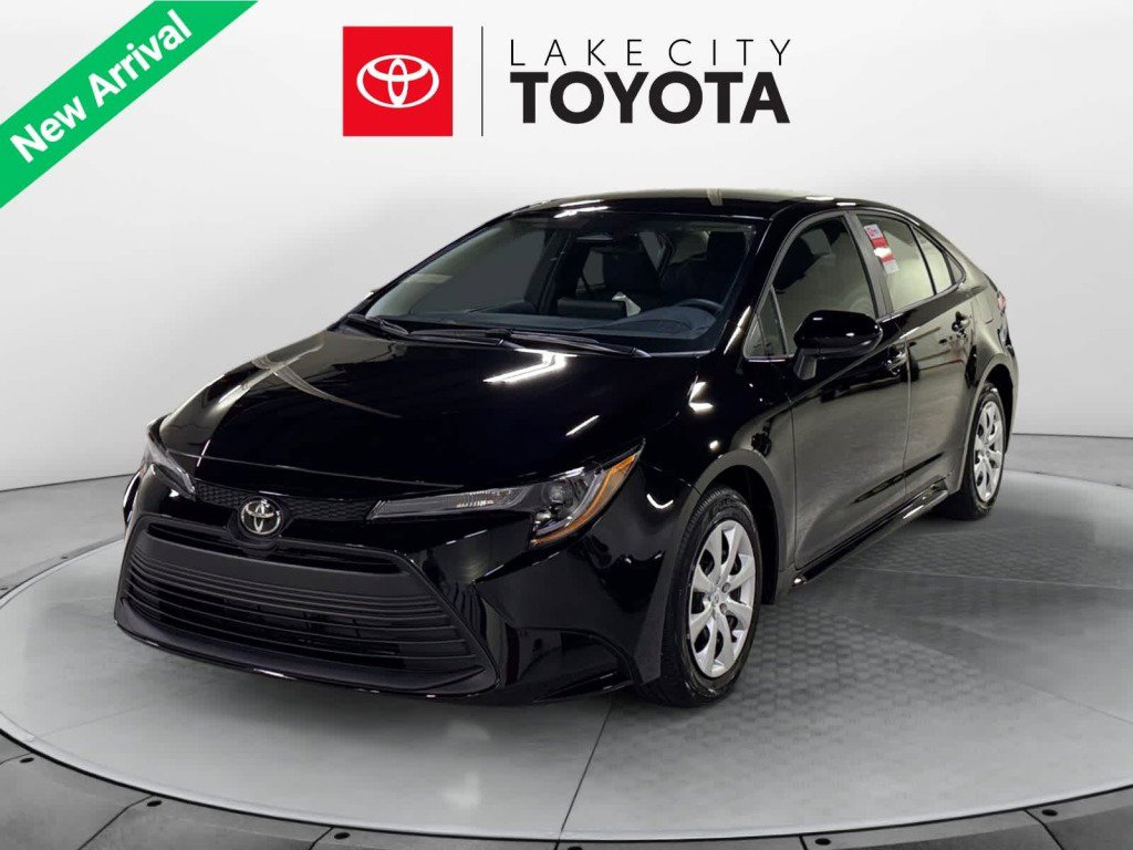 New 2025 Toyota Corolla LE