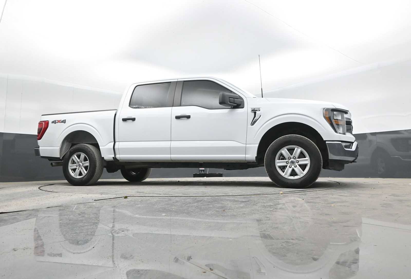 Used 2023 Ford F150 XLT image 37