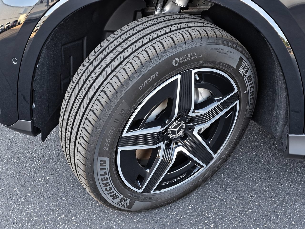 New 2026 Mercedes-Benz GLC 300 4MATIC image 12