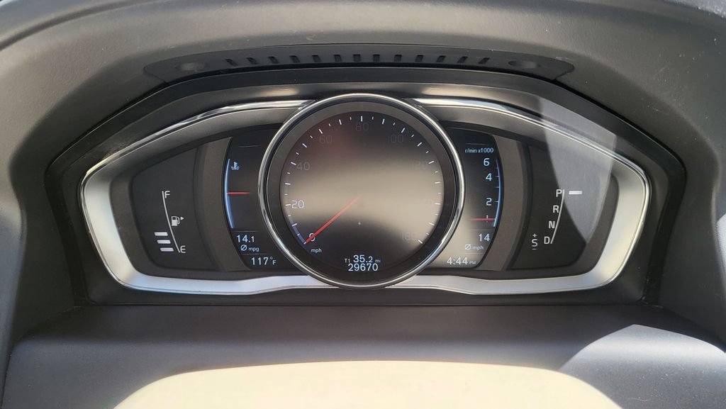 Used 2015 Volvo XC60 T5 Premier w/ Protection Package FWD image 30