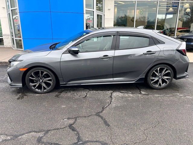 Used 2018 Honda Civic Sport Touring image 2